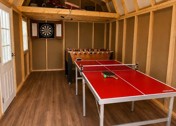 Private Ranch - Entire - 3 Bed - Hot Tub - King Bed - Fenced Yard - Pets & Kids Welcome - Game Shed - Free Wifi Holiday home